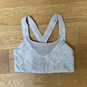 NWOT Lululemon On Your Way Grey Bra | Size 4